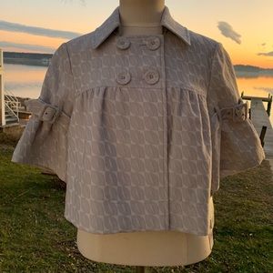 Bell sleeved short blazer